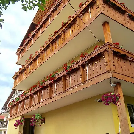 게스트하우스 Topaz 카르파츠