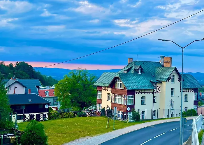 ゲストハウス Topaz